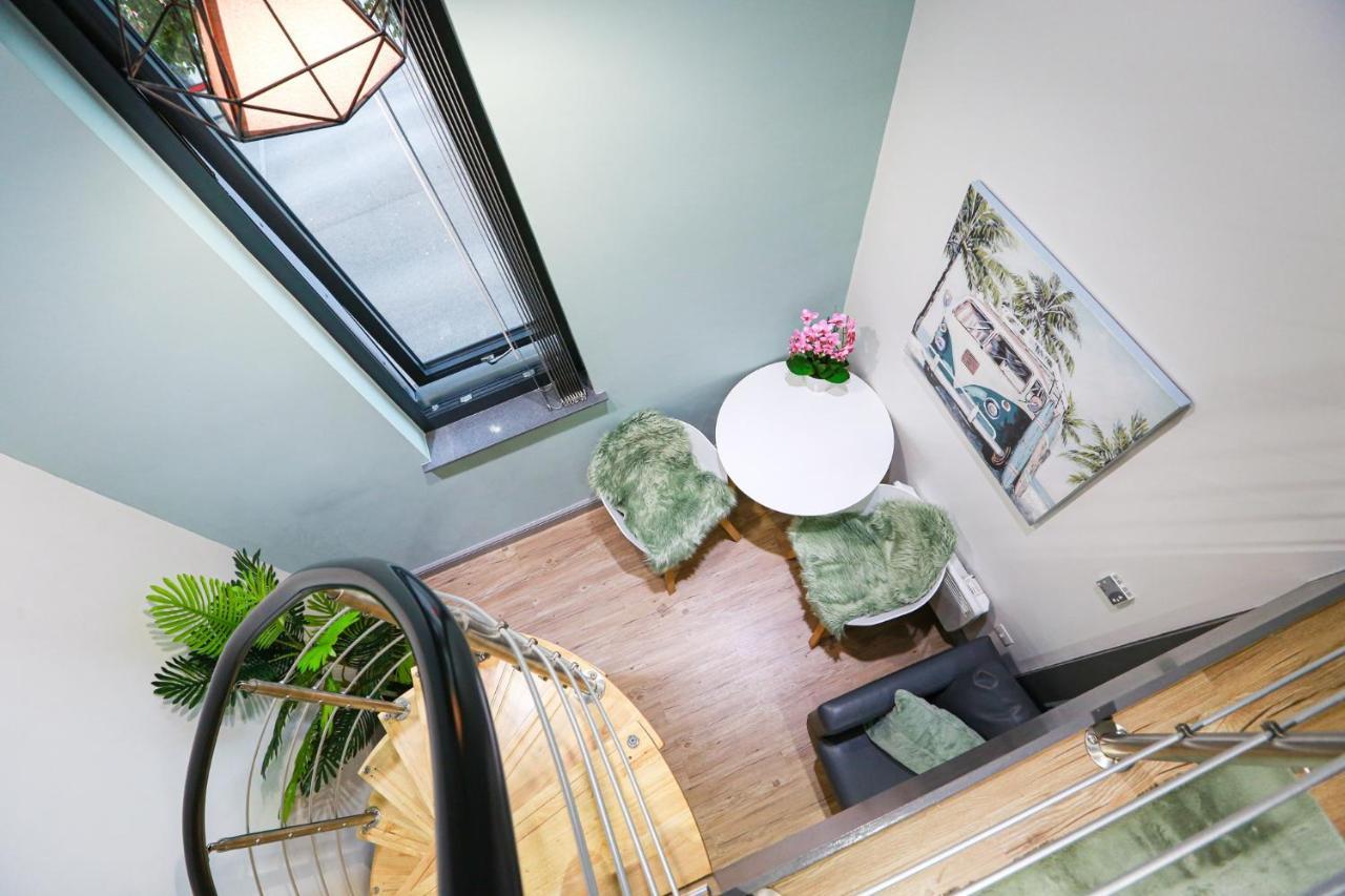 A105 Stylish Loft Apartamento Coventry
