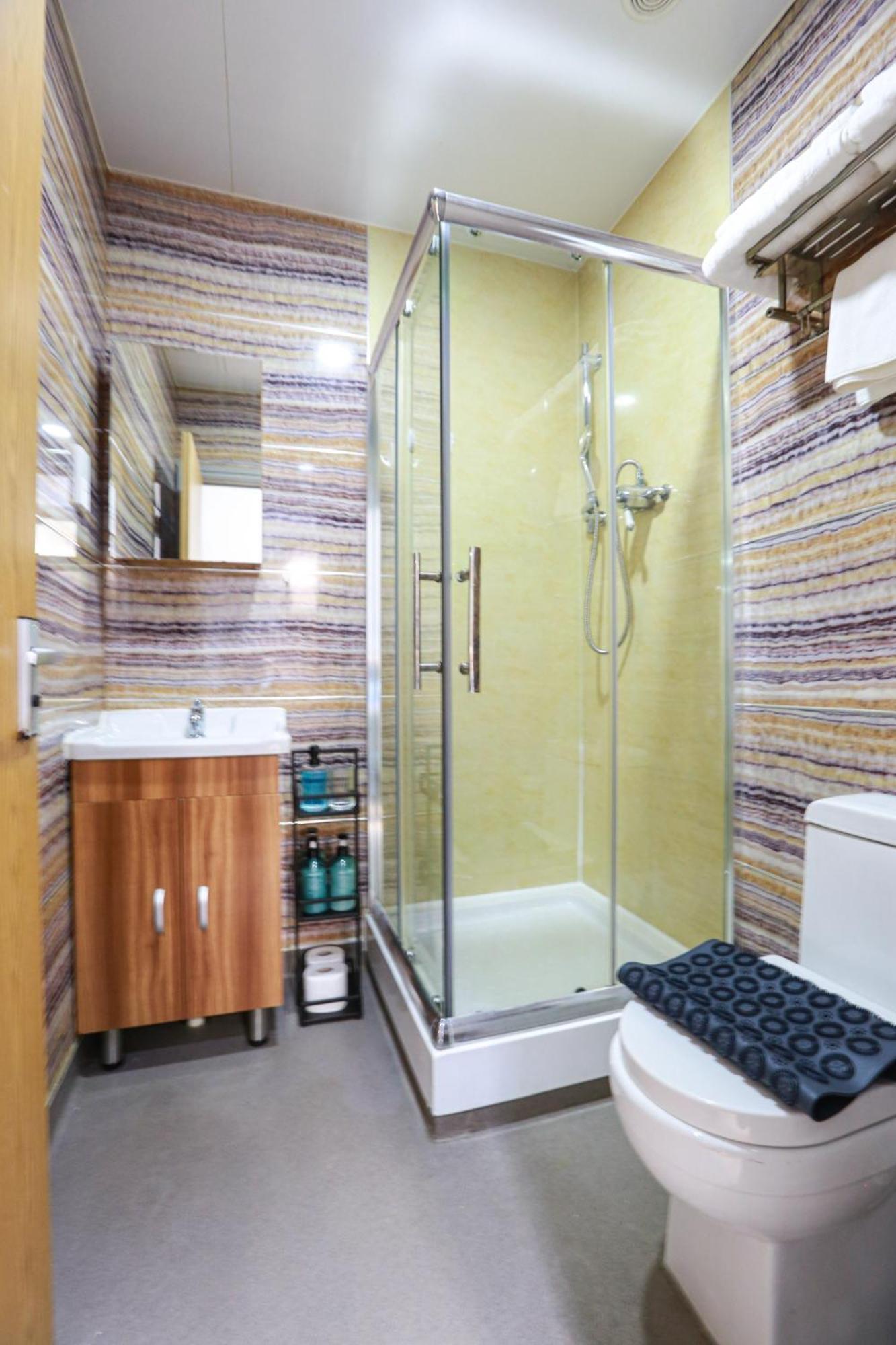 A105 Stylish Loft
